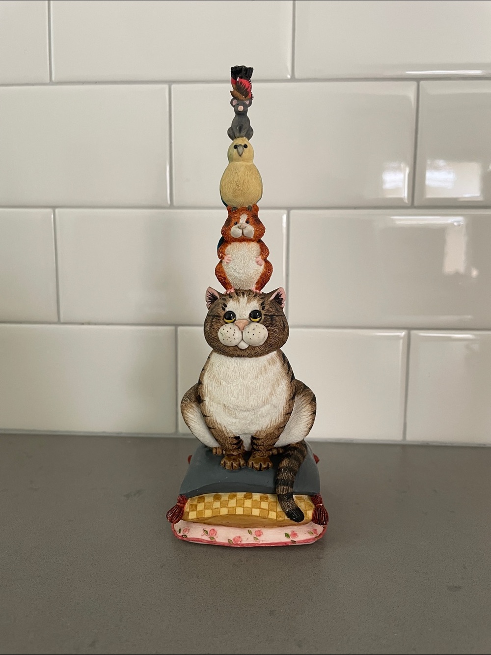 Vintage 2002 Comic & Curious Cats Balancing Act Totem Figurine Linda Jane Smith